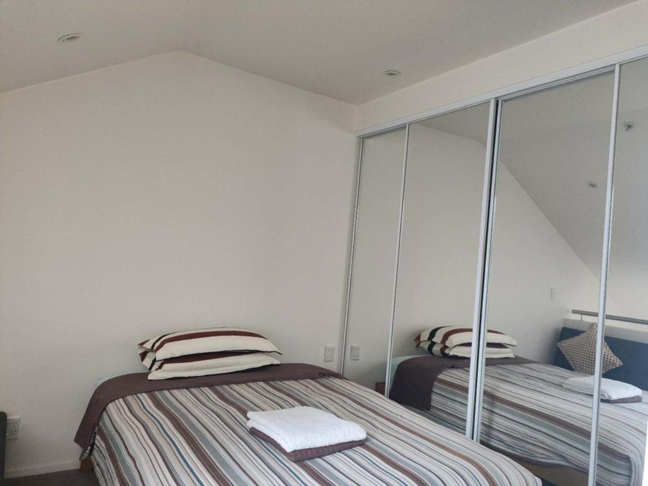 3 Double Beds And 1 Single Bed And 2 Double Sofa Beds In A Small 2 Bedrooms Penthouse