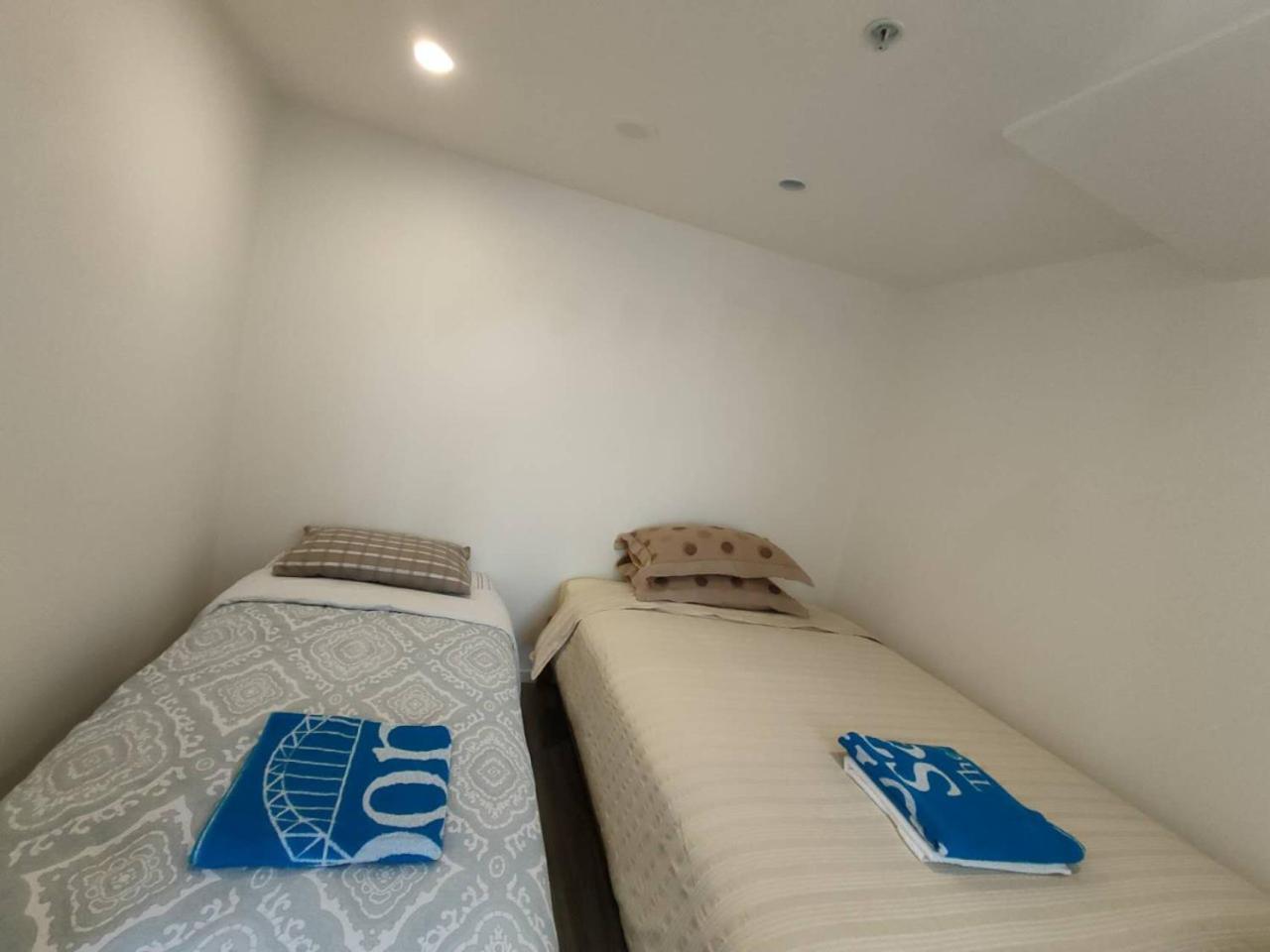Apartment 3 Double Beds And 1 Single Bed And 2 Double Sofa Beds In A Small 2 Bedrooms Penthouse