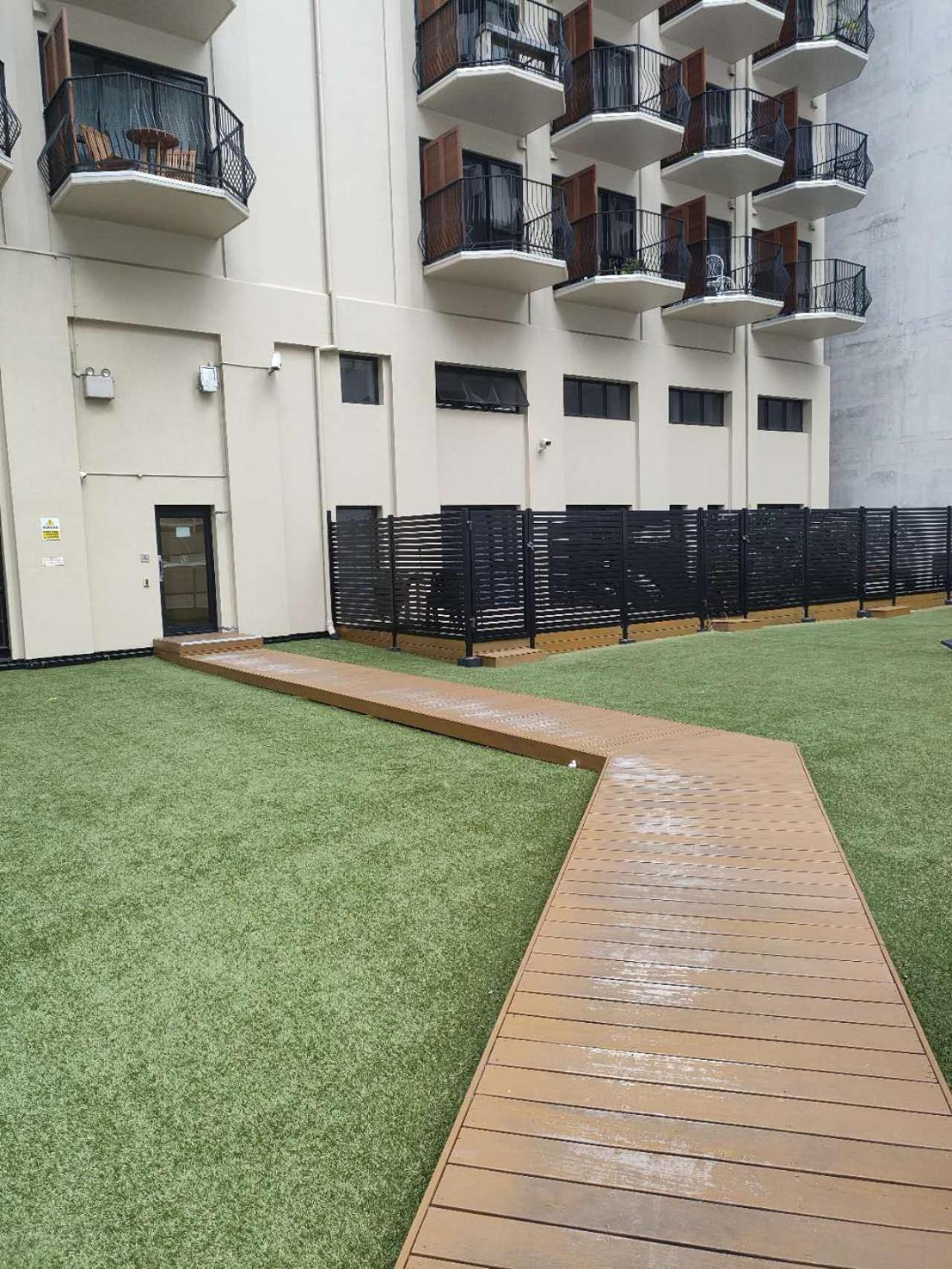 3 Double Beds And 1 Single Bed And 2 Double Sofa Beds In A Small 2 Bedrooms Penthouse *