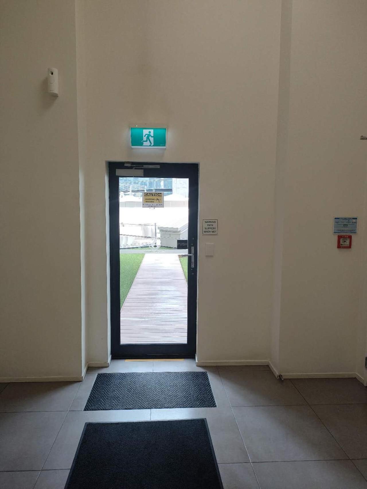 3 Double Beds And 1 Single Bed And 2 Double Sofa Beds In A Small 2 Bedrooms Penthouse Apartment
